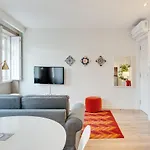 Tiara Downtown By Da'home Lägenhet