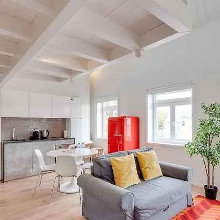 Tiara Downtown By Da'home