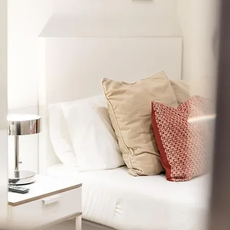 Tiara Downtown By Da'home Apartament Porto