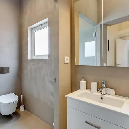 Tiara Downtown By Da'home *