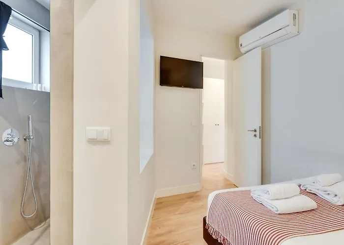 Tiara Downtown By Da'home Oporto