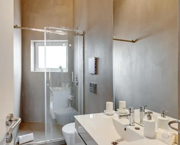 דירה Tiara Downtown By Da'home פורטו